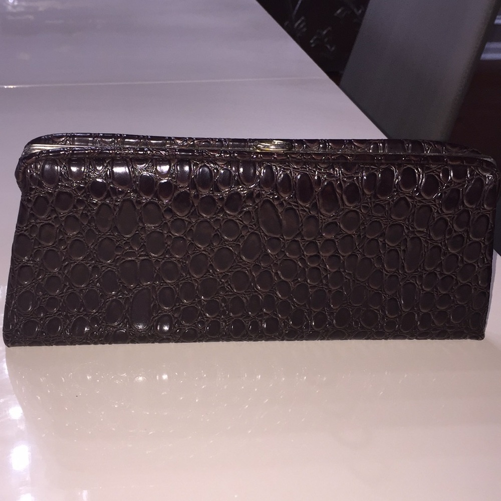 Vintage clutch women’s brown color